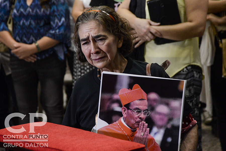 En su investidura como nuevo cardenal, Rosa Chávez expresó que su designación por el papa Francisco fue en nombre del beato Monseñor Romero.
