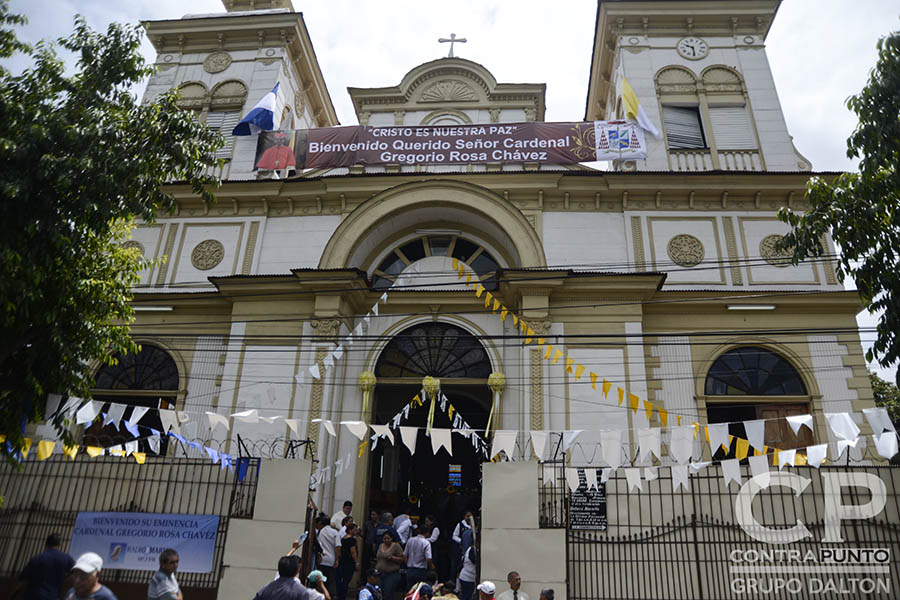 El cardenal celebró una misa de acción de gracias por su investidura en la parroquia San Francisco, en San Salvador, donde funge como párroco.