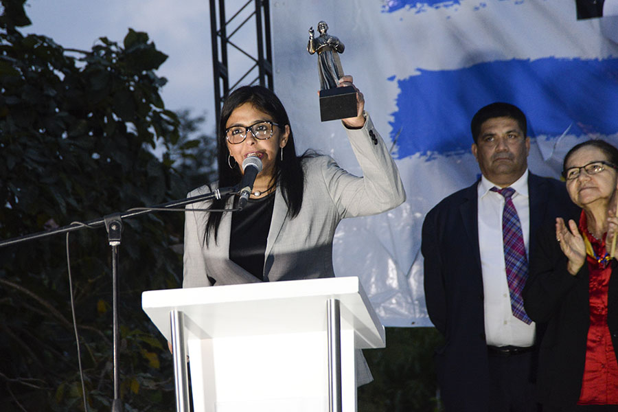 La canciller venezolana expresó a los asistentes que