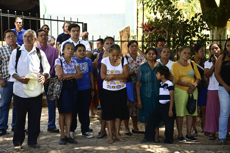 En el 2012, la Corte Interamericana de Derechos Humanos (CorteIDH), condenó al Estado salvadoreño por la masacre de El Mozote.  La sentencia obliga al Estado  a continuar con el 