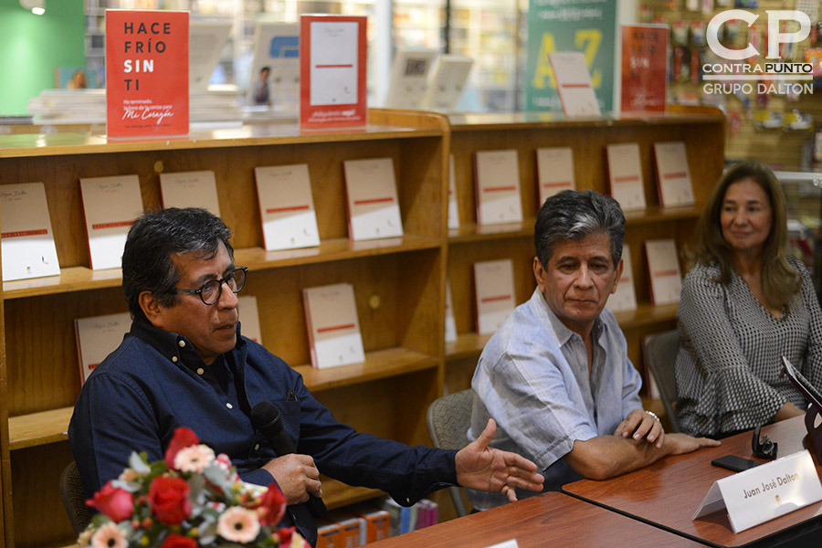 La familia Dalton presentó un libro de antologÃ­a del poeta Roque Dalton que recopila los poemas de amor del escritor salvadoreño en una publicación realizada por la Editorial Cinco.