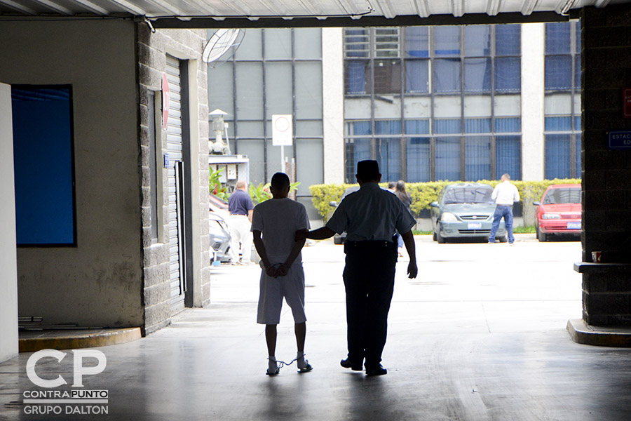 Daniel fue absuelto al comprobarse que los policÃas habÃan implantado la droga. Sin embargo el joven no recupero su libertad debido a que mientras guardaba prisión se le agregó el delito de extorsión por el que será juzgado.