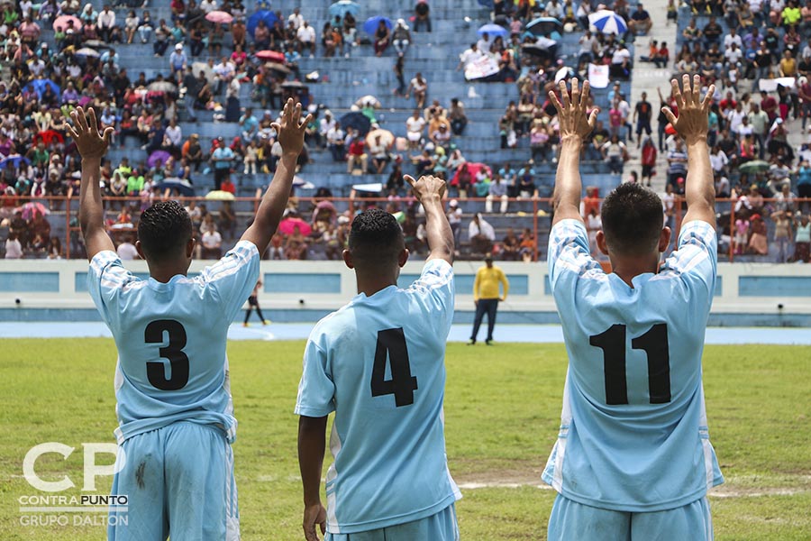 Más de 500 reos en fase de confianza disputaron los primeros Juegos Deportivos Penitenciarios en seis disciplinas. En el estadio