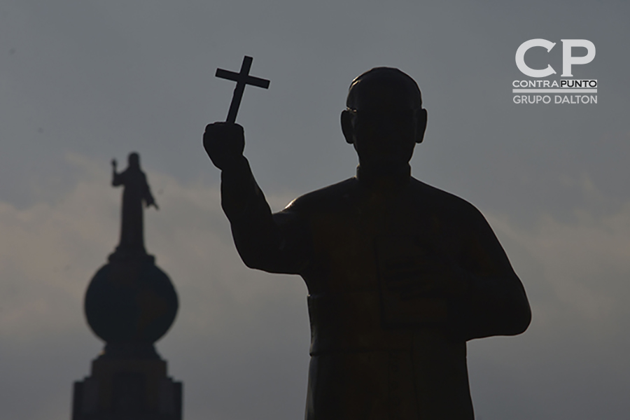 Desde su muerte, monseñor Romero ha sido considerado un santo del pueblo salvadoreño.