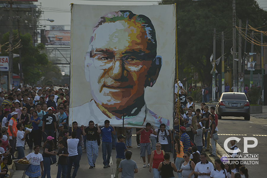 Desde su muerte, monseñor Romero ha sido considerado un santo del pueblo salvadoreño.