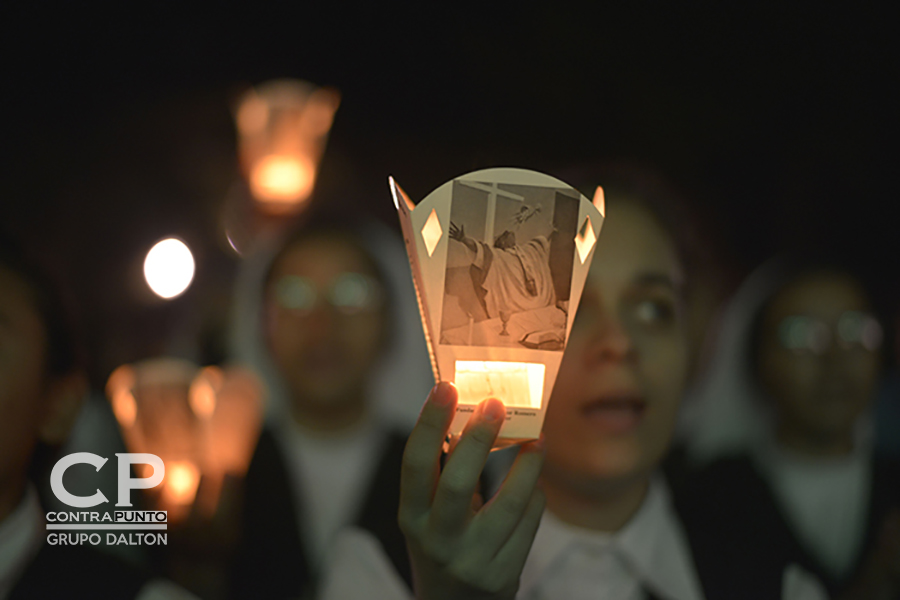 Desde su muerte, monseñor Romero ha sido considerado un santo del pueblo salvadoreño.