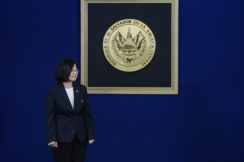 La presidenta  Tsai Ing-wen, cursó un Doctorado en Derecho, Escuela de EconomÃ­a y Ciencias PolÃ­ticas de Londres. Es la primera mujer que lidera la presidencia de la República de China (Taiwán). Foto: Vladimir Chicas