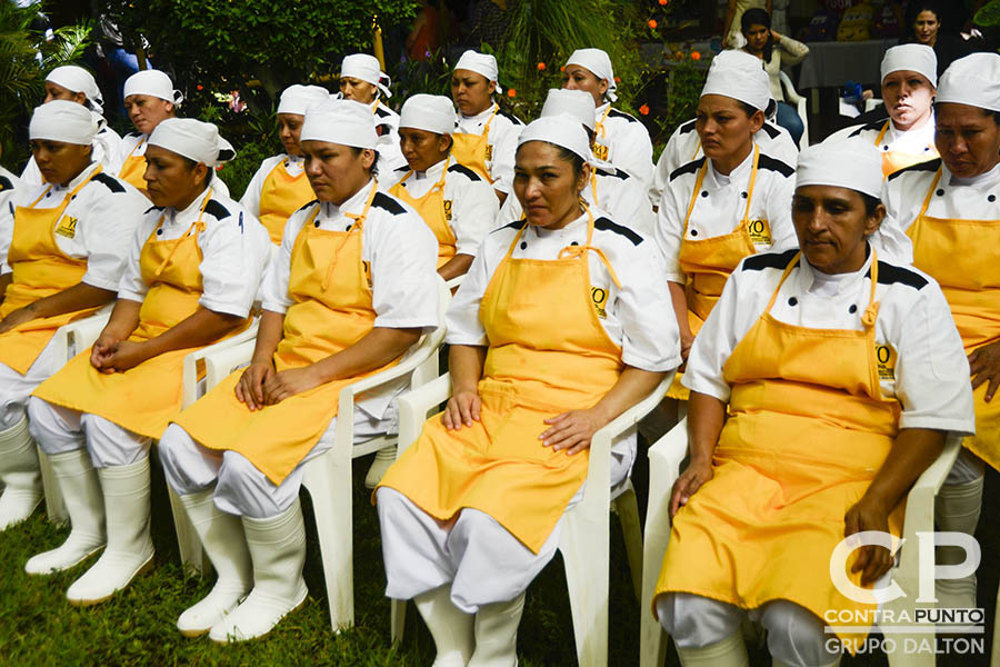 Una panaderÃ­a fue inaugurada por la embajadora de los Estados Unidos, Jean Manes, y autoridades de seguridad, bajo el programa Yo Cambio, en Cárcel de Mujeres en Ilopango, beneficiando a dos mil internas.