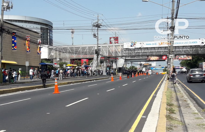 Es esta época de vacación, la PNC ha incrementado los controles vehiculares, esto para evitar que las personas violen la cuarentena y se desplacen a la zona costera