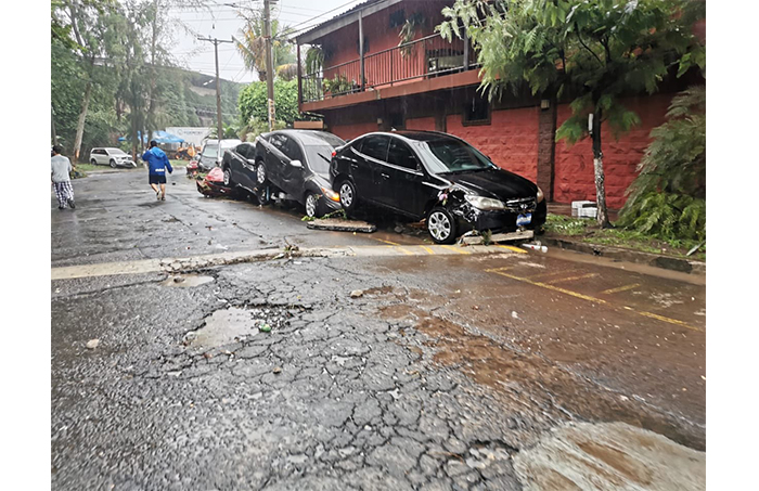 Se reportan daños materiales en Colonia Brisas de San Francisco