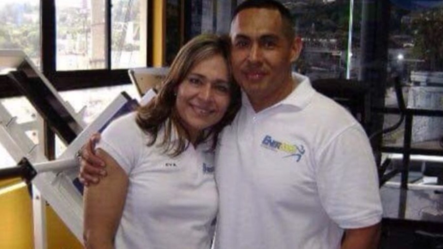 Esposo de Eva María Dimas pierde la vida a causa del COVID-19