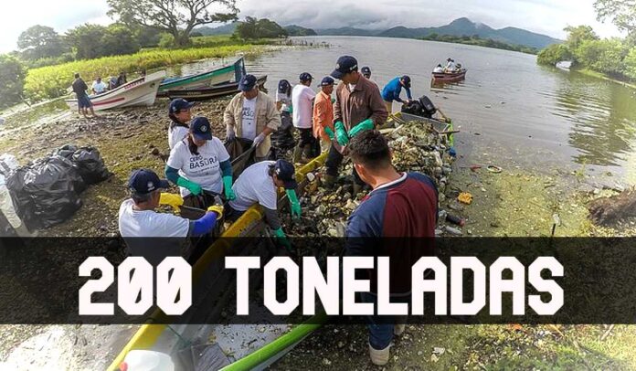 ContraPunto El Salvador - 200 toneladas de basura recogen de Potonico, en Cerrón Grande