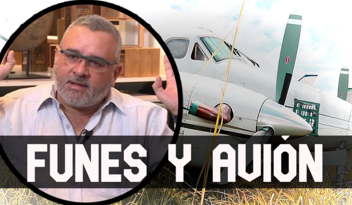 Funes, por su parte, será procesado como un imputado ausente, en virtud de las modificaciones establecidas en el Código Procesal Penal (art. 24), de competencia. Esto es así, porque vive en Nicaragua, país que le dio asilo político y nacionalidad a él y a miembros de su familia, alegando persecución política, tras acusaciones de haber defraudado a la hacienda pública con un monto superior a los $350 millones de dólares -de la partida de gastos reservados- durante su administración presidencial (2009-2014).