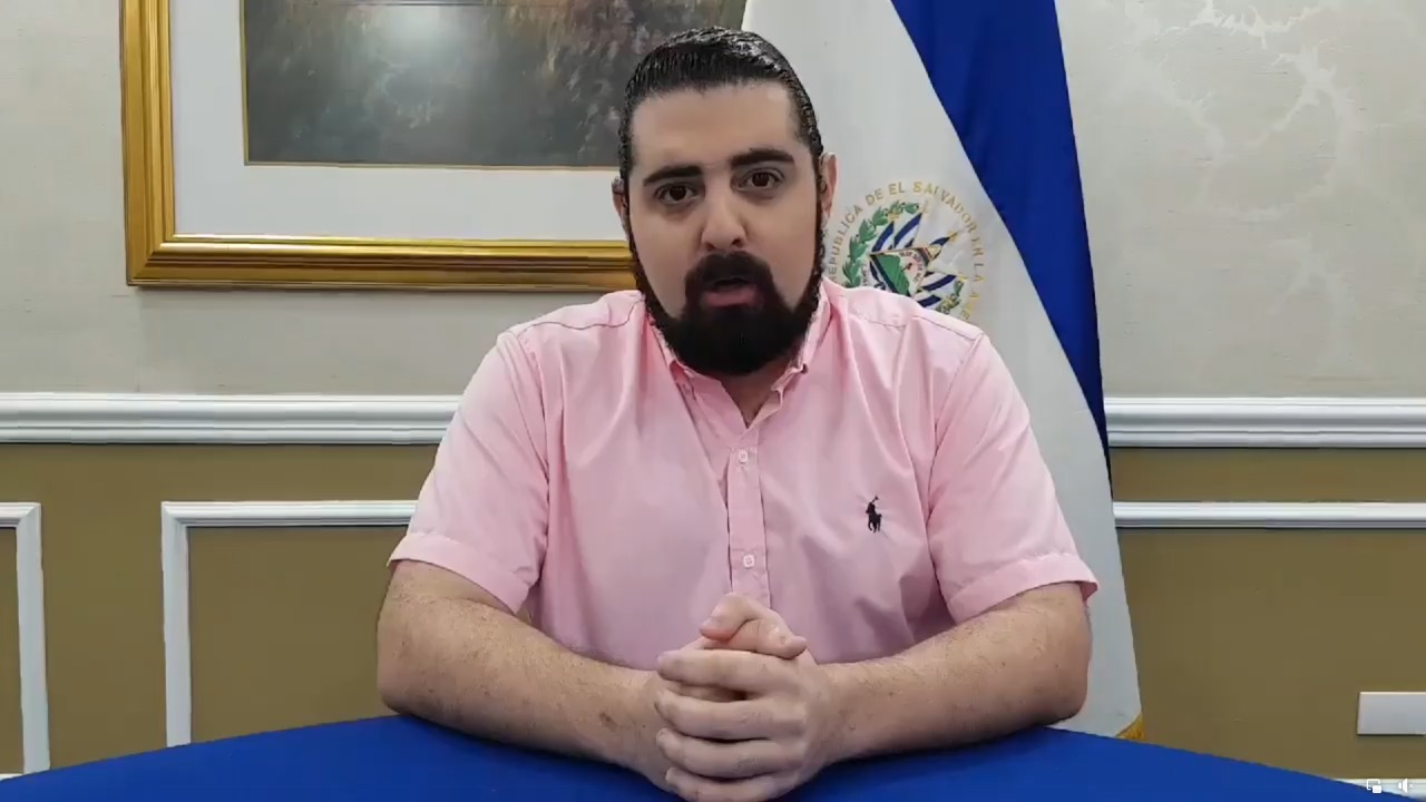 Gerardo Awad retira su candidatura presidencial para el 2024
