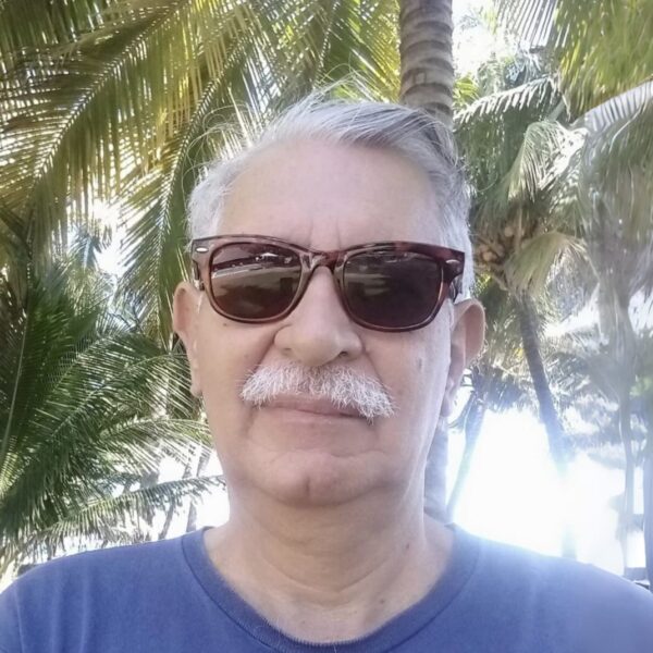 Francisco Vicente Flores