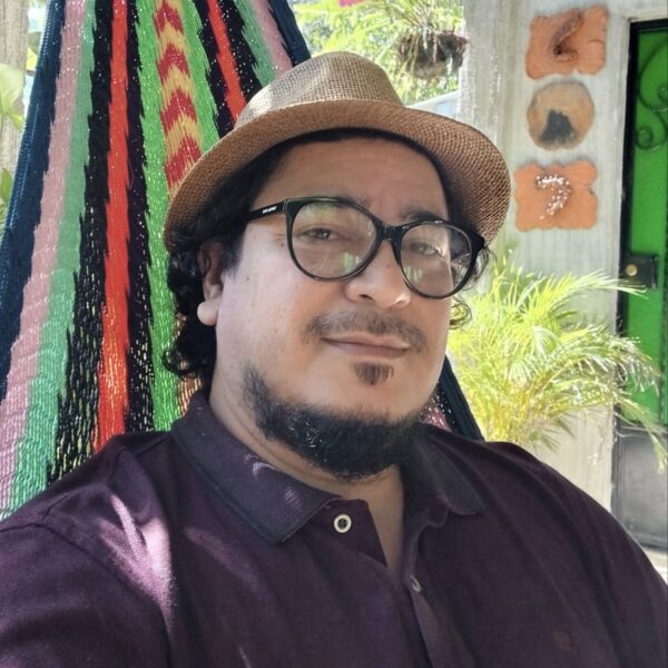 Miguel Mira