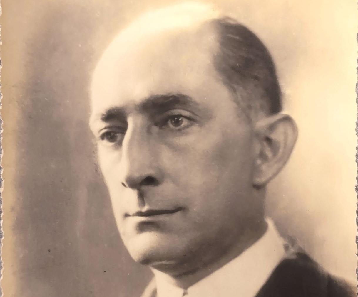 Julio Enrique Ávila