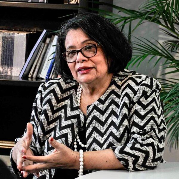 Julieta Castellanos
