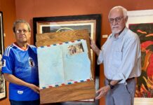 Óscar Deras entrega al MUPI una colección que preserva su memoria artística del exilio